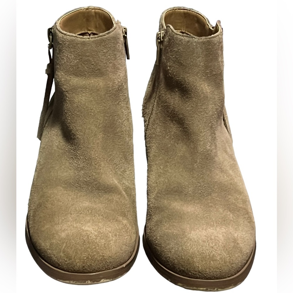 Some Society suede tan preloved booties CBOX7